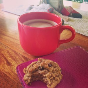 Good coffee, a good book and a really good cookie! Life is good!